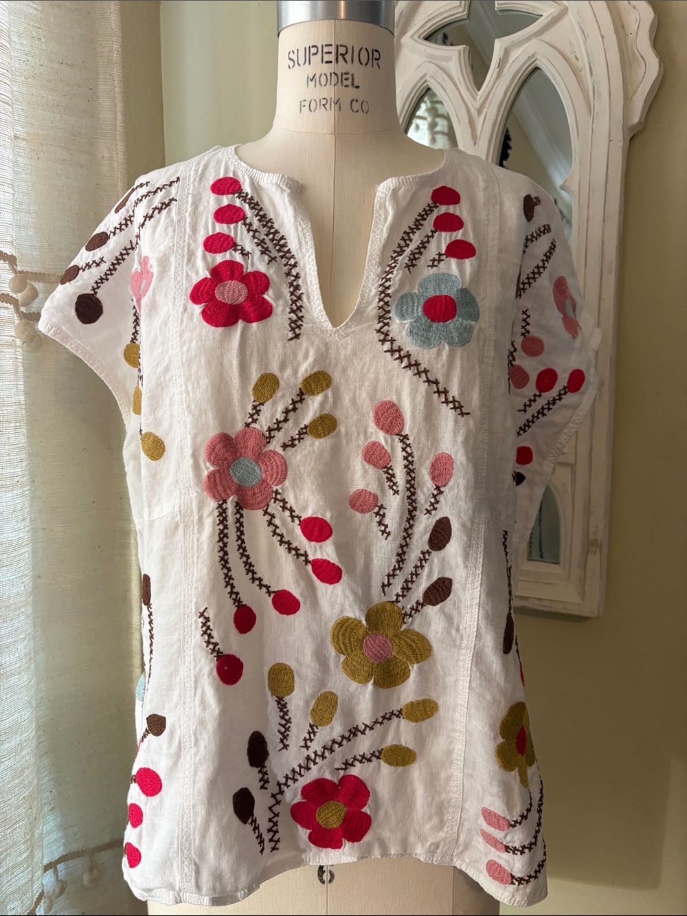 Johnny Was White Embroidered Floral Split-Neck Blouse